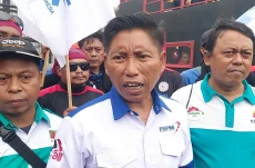 Buruh Batal Audiensi...