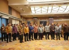 Transformasi Bisnis...