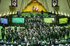 Iran Balas Dendam, Tetapkan...