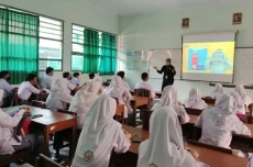 Makin Diminati, SNMB...