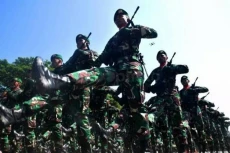 8.000 Tentara Indonesia...