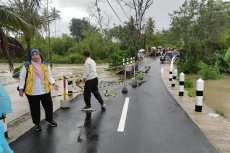 Banjir Kepung 3 Daerah...