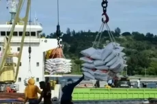 Selat Hormuz Ditutup,...