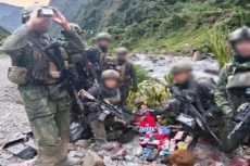 TNI Gagalkan Serangan...