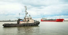 Kapal Penarik Tanker...