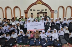 Lazisnu Salurkan Bantuan...