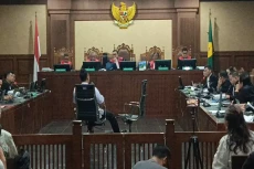 Hadir di Sidang Nadiem,...