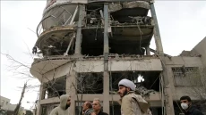 Iran Tuntut Ganti Rugi...