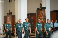 Presiden Prabowo Akan...