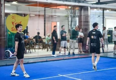 Fasilitas Padel Eksklusif...