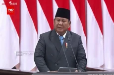 Prabowo Targetkan Ekonomi...