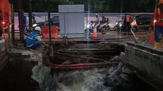 Perbaikan Jalan Ambles...