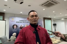 Boni Hargens: Keterbukaan...