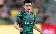 Gelandang Meksiko Gilberto...