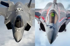 6 Jet Tempur Canggih...