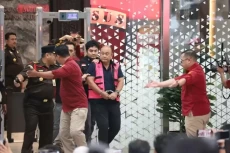 Cuan Miliaran Tiap Hari...