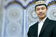 Islam: Agama yang Paling...