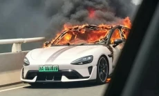 Kasus Mobil Listrik...