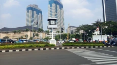 Lalin di Kawasan Patung...