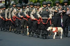 4.576 Polisi Diterjunkan...