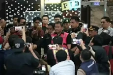 Periksa Sony Sonjaya,...