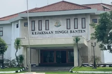Kejati Banten Usut Dugaan...