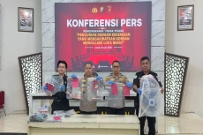 Kurang dari 12 Jam,...