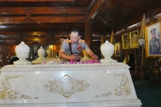 Usai Ziarah ke Makam...