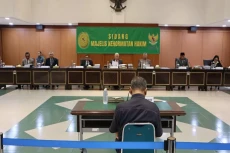 Rekam Jejak Eks Ketua...