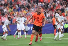 Belanda Kunci Juara...
