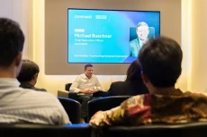 Perusahaan APAC Berlomba...