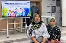 PNM Berikan Beasiswa...