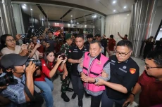 Mantan Wakil Kepala...