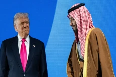 Ini Detail Cekcok Trump...