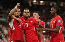 Swiss Lolos ke 16 Besar...