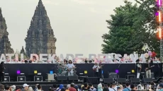 Nonton Prambanan Jazz...
