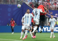 Messi Gagal Penalti,...