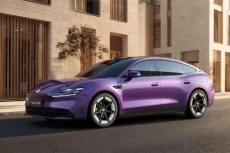 Dituduh Meniru Porsche...