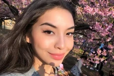 Manohara Masih Doyan...