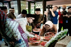 Dekopin Tegaskan Komitmen...