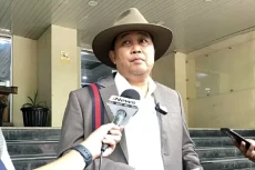 Boyamin Saiman Dukung...