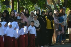 ASN Diizinkan Antar...