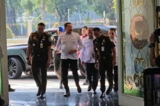 Rapat Satgas PKH di...