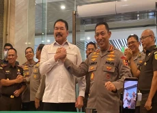 Anggap Kapolri Sahabat,...