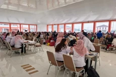 Dilengkapi Berbagai...