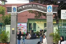 Hari Pertama Sekolah,...