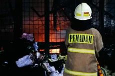 Kebakaran Landa Permukiman...