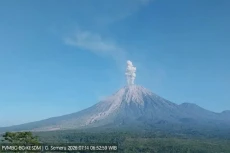 Gunung Semeru Kembali...