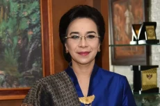 Profil Chatarina Girsang,...