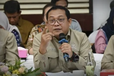 Ribuan Titik Panas Kepung...